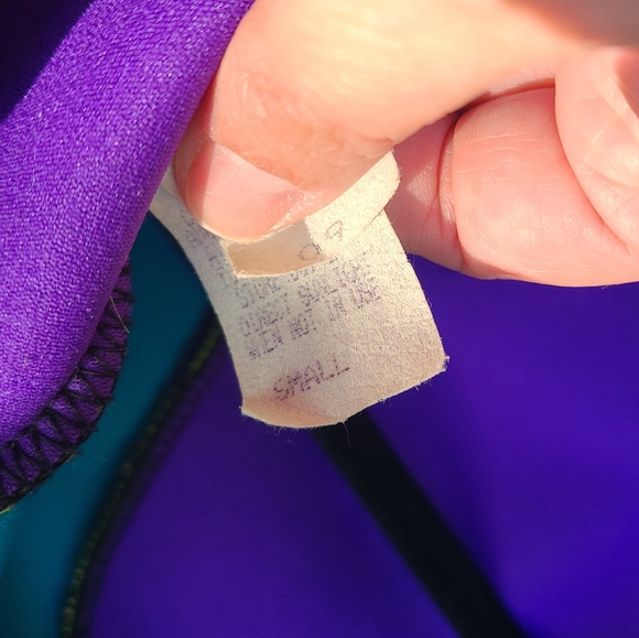 Wetsuit - Picture 2 of 5